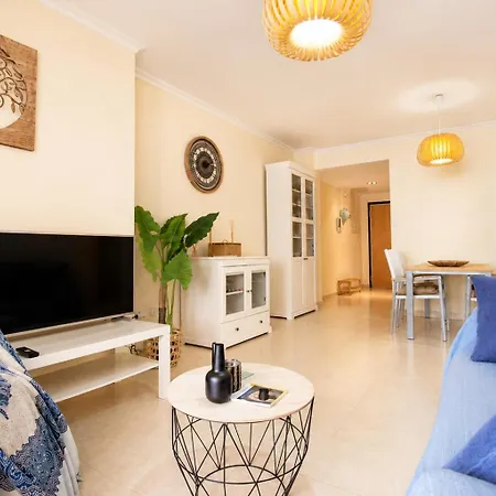 Enjoy By Edeal Homes * Денія